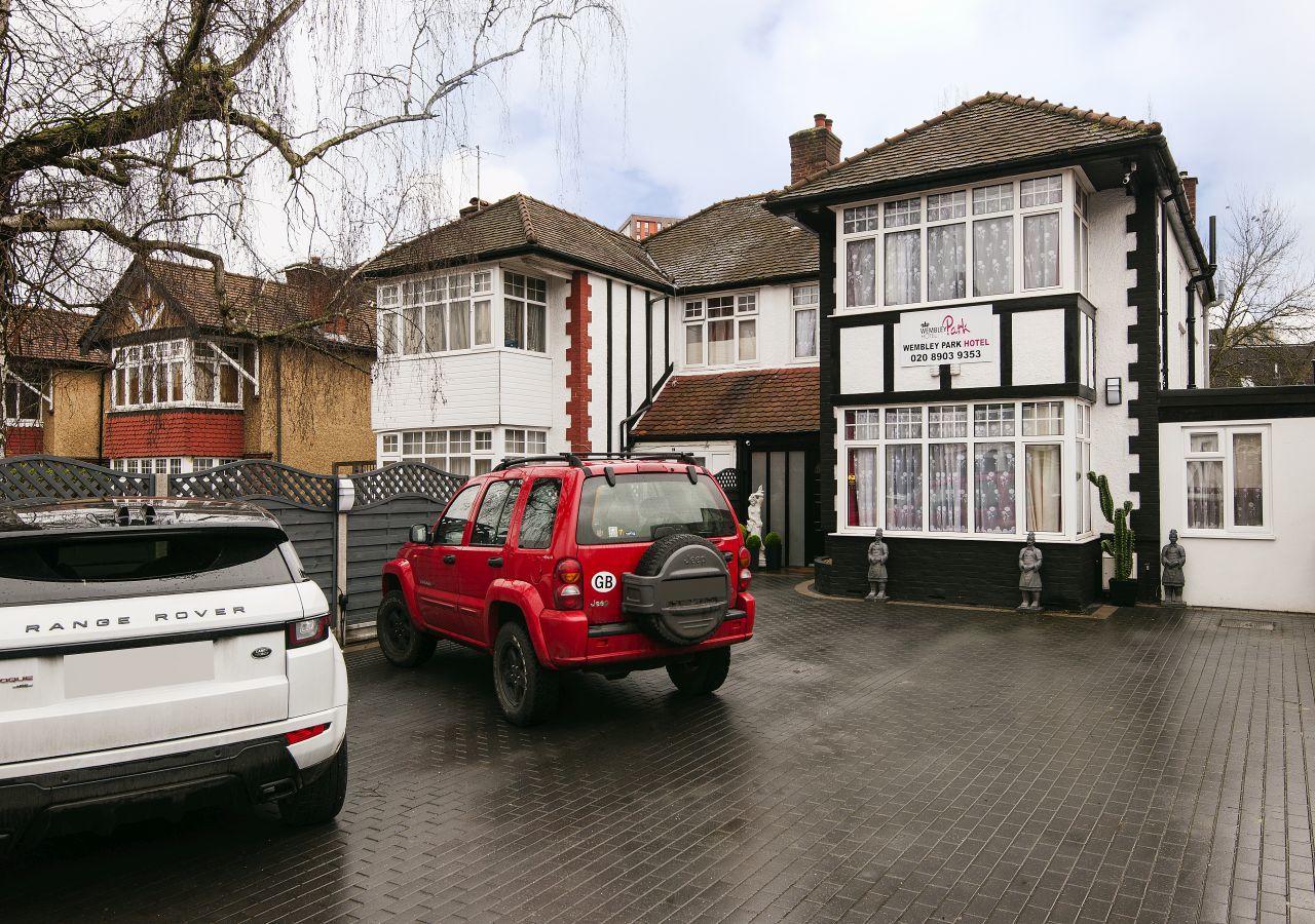 Wembley Park Hotel Londra Dış mekan fotoğraf